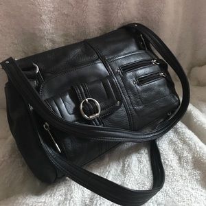Stone Mountain Black Leather Purse